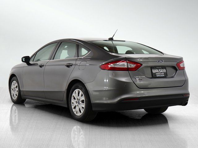 2013 Ford Fusion S