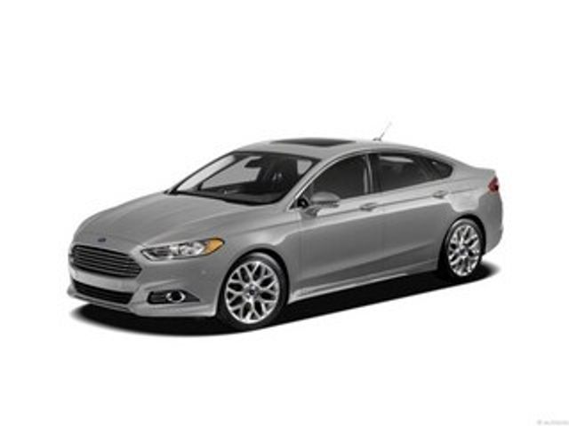 2013 Ford Fusion SE