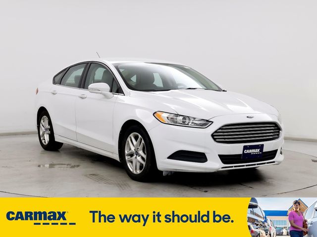 2013 Ford Fusion SE