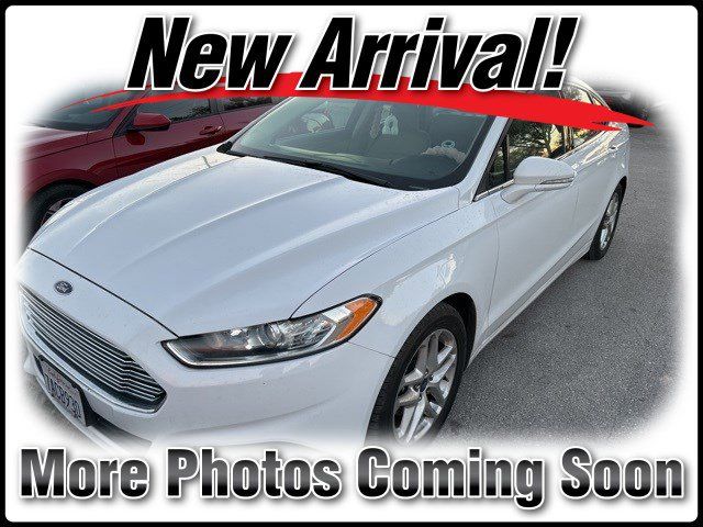 2013 Ford Fusion SE