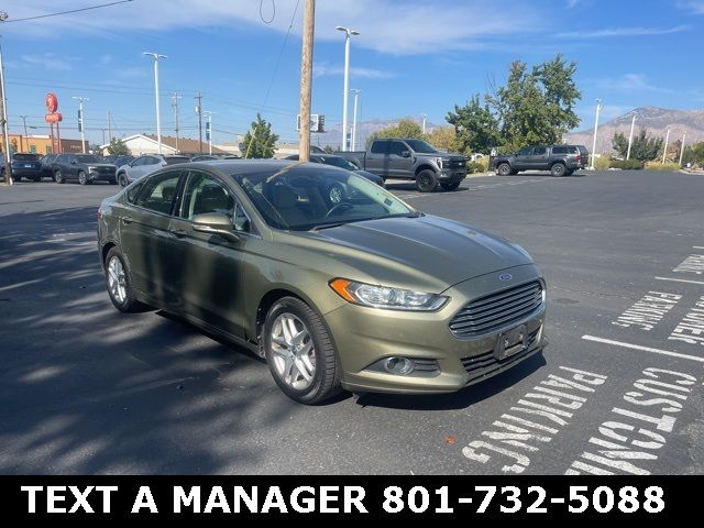 2013 Ford Fusion SE