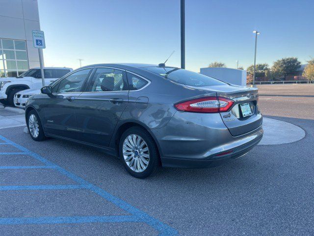 2013 Ford Fusion Hybrid SE