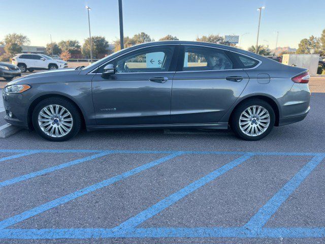 2013 Ford Fusion Hybrid SE