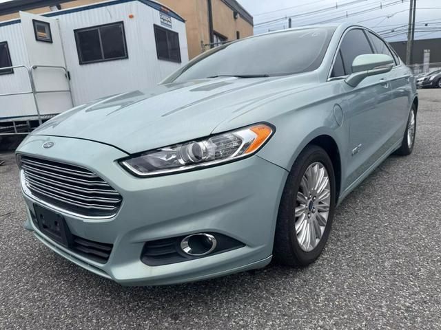 2013 Ford Fusion Energi SE Luxury