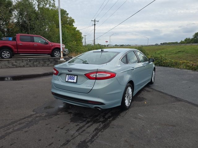 2013 Ford Fusion Hybrid SE