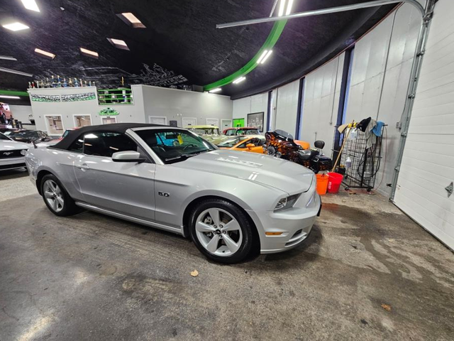 2013 Ford Mustang GT Premium