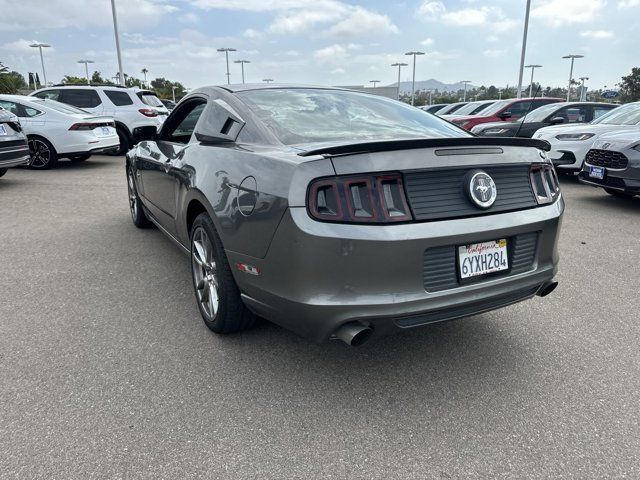 2013 Ford Mustang 