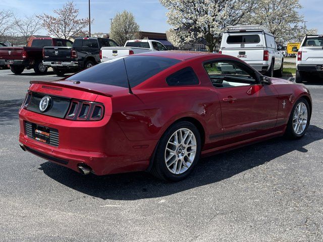 2013 Ford Mustang V6 Premium