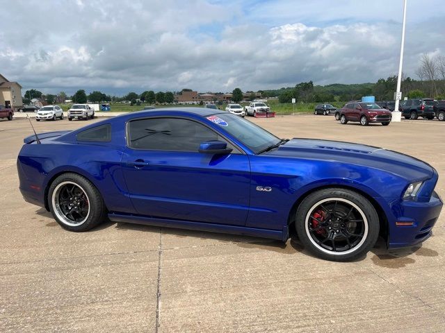 2013 Ford Mustang GT Premium