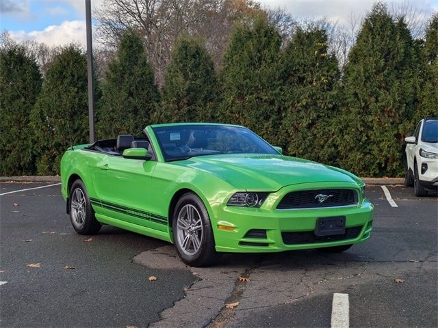 2013 Ford Mustang V6 Premium