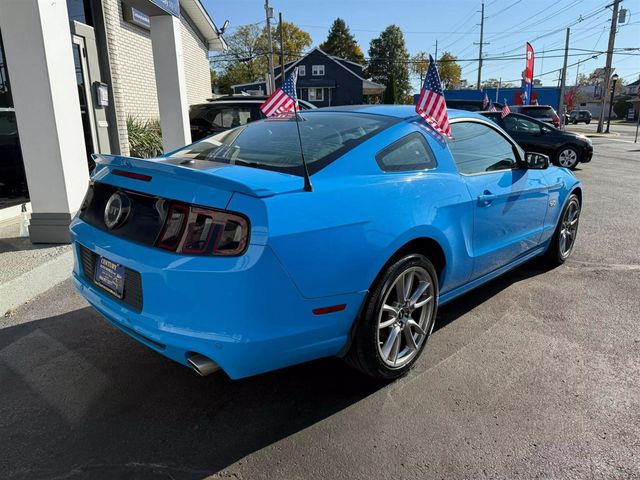 2013 Ford Mustang 