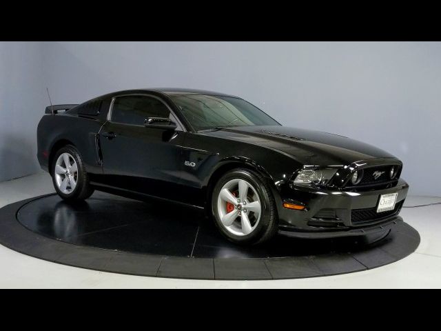 2013 Ford Mustang GT Premium