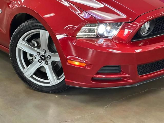 2013 Ford Mustang GT Premium