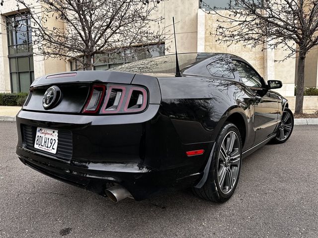 2013 Ford Mustang V6