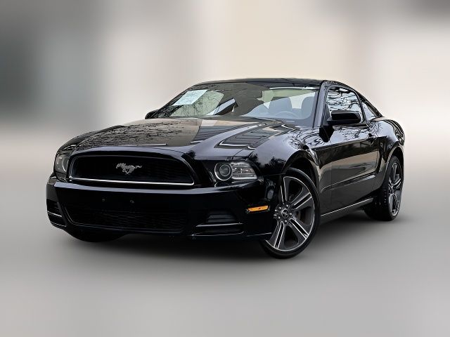 2013 Ford Mustang V6