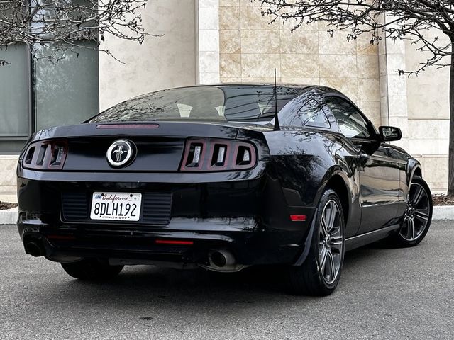 2013 Ford Mustang V6