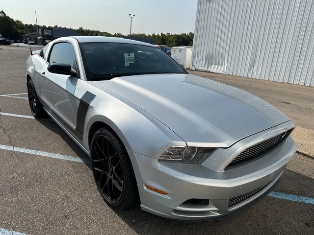 2013 Ford Mustang V6 Premium