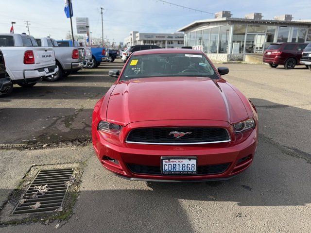 2013 Ford Mustang V6