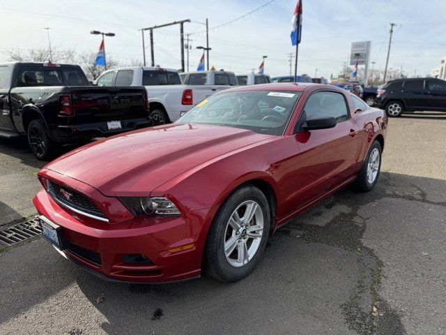 2013 Ford Mustang V6