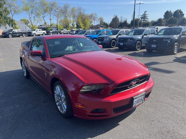 2013 Ford Mustang V6