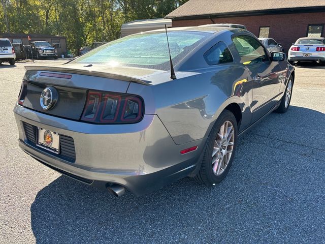 2013 Ford Mustang V6 Premium