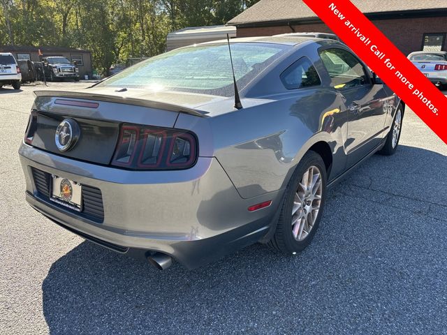 2013 Ford Mustang V6 Premium