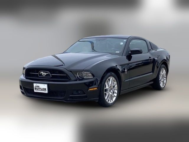 2013 Ford Mustang V6