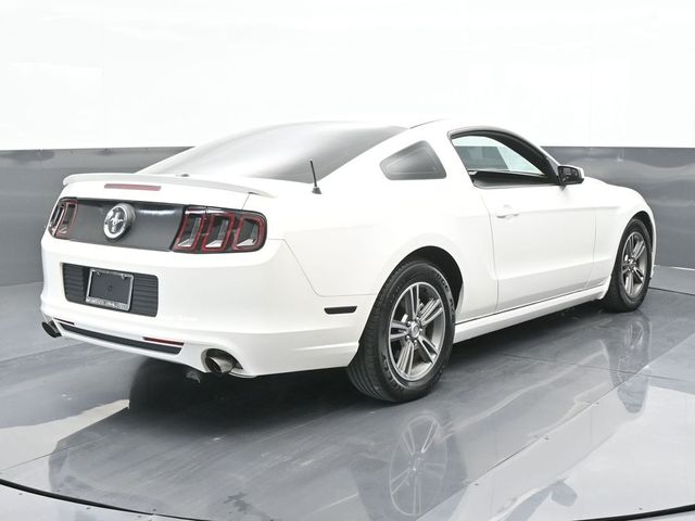 2013 Ford Mustang V6