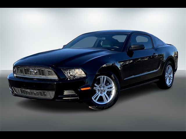 2013 Ford Mustang V6