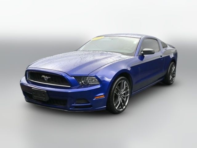 2013 Ford Mustang V6