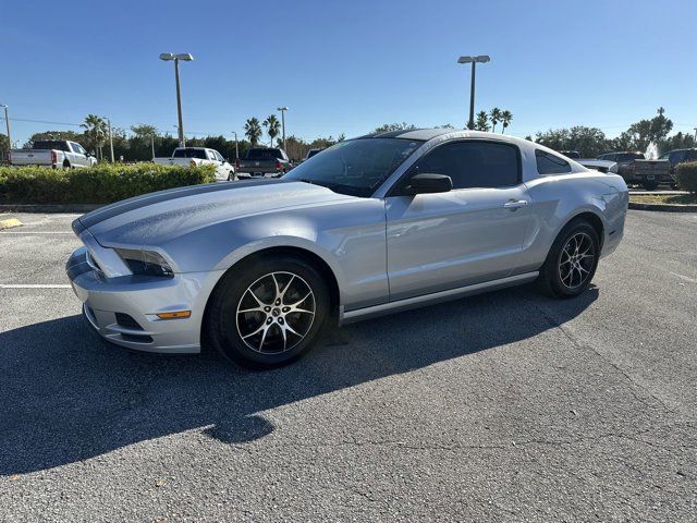 2013 Ford Mustang V6