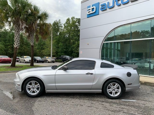 2013 Ford Mustang V6