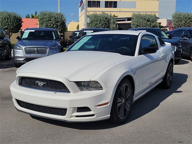 2013 Ford Mustang V6 Premium