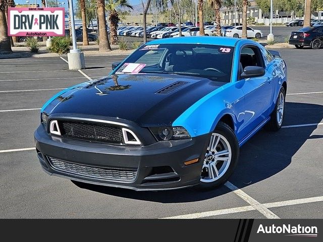 2013 Ford Mustang V6