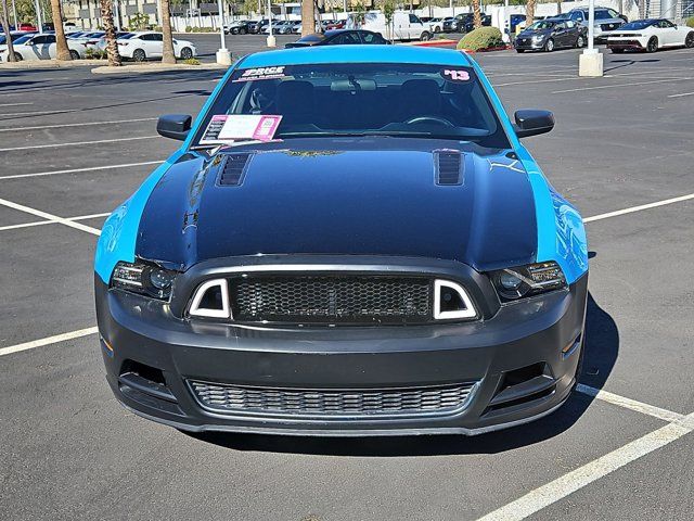 2013 Ford Mustang V6