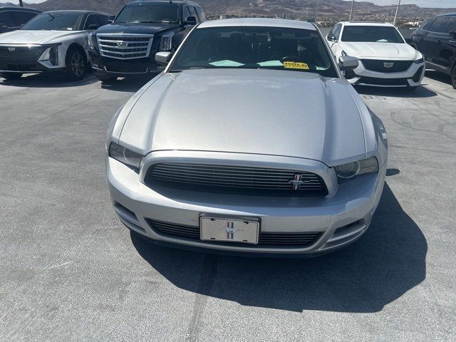 2013 Ford Mustang V6