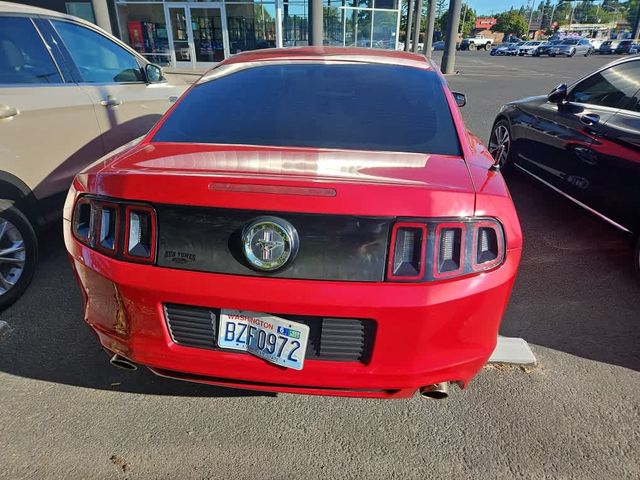 2013 Ford Mustang V6