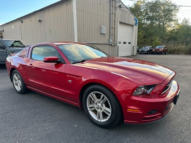 2013 Ford Mustang V6