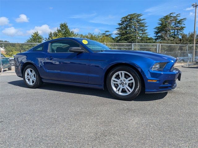 2013 Ford Mustang V6