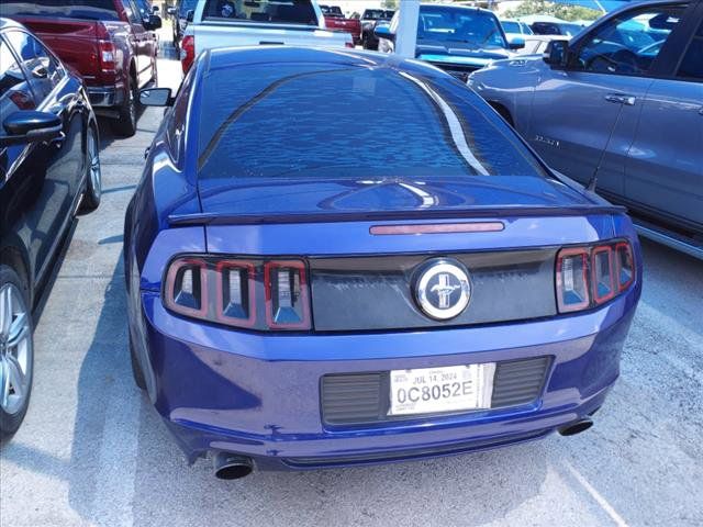 2013 Ford Mustang V6