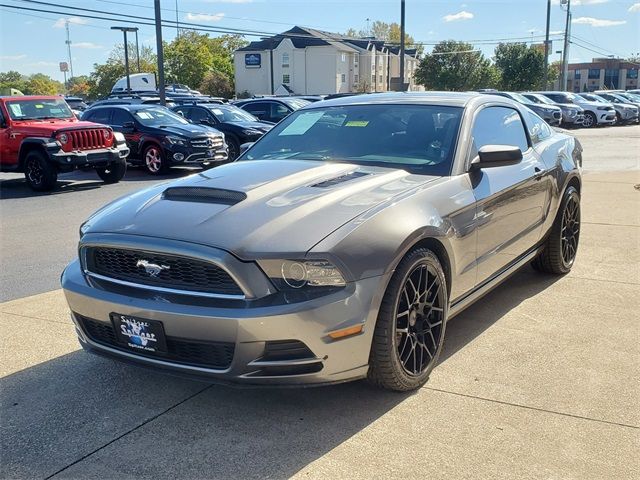 2013 Ford Mustang V6