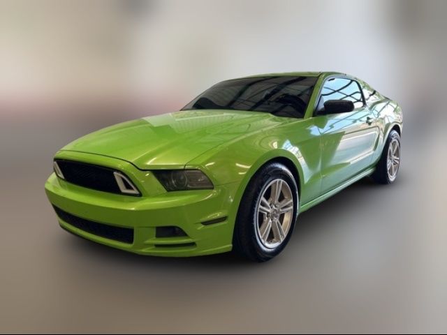 2013 Ford Mustang V6