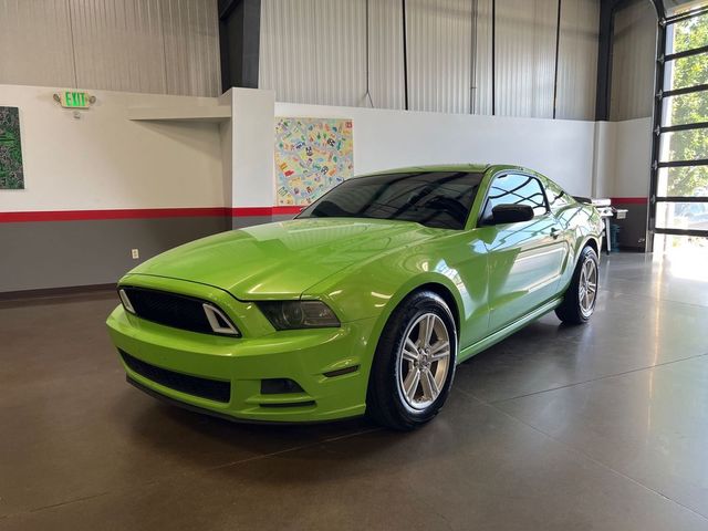 2013 Ford Mustang V6