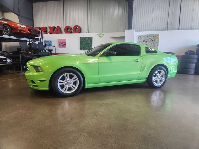 2013 Ford Mustang V6