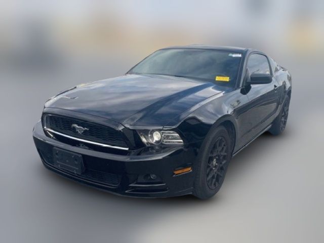 2013 Ford Mustang V6