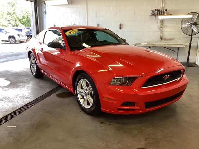 2013 Ford Mustang V6