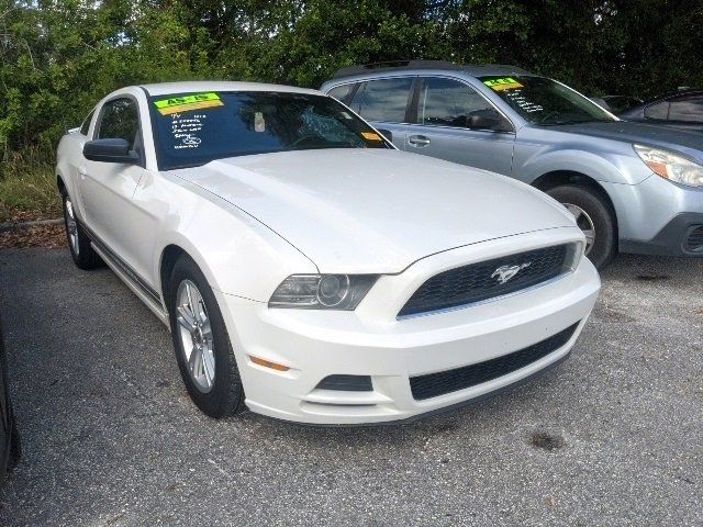 2013 Ford Mustang V6