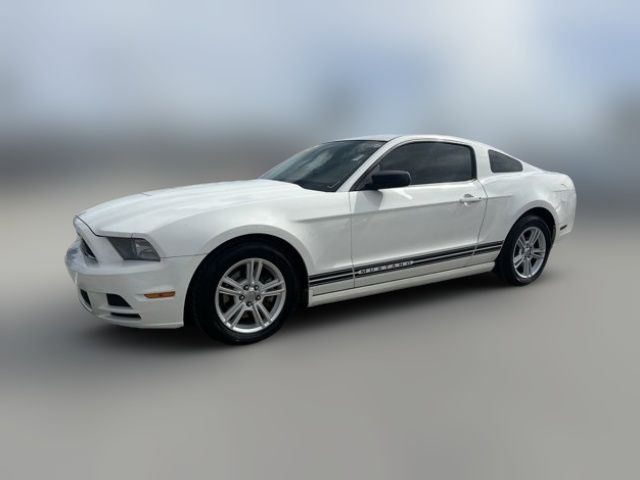 2013 Ford Mustang V6