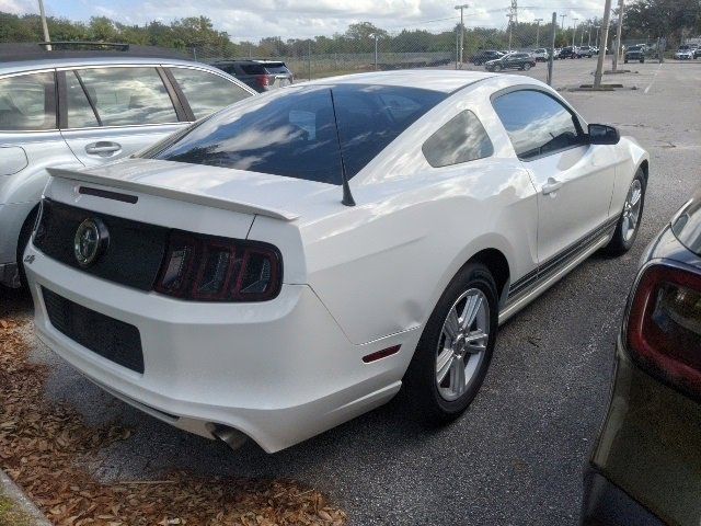 2013 Ford Mustang V6