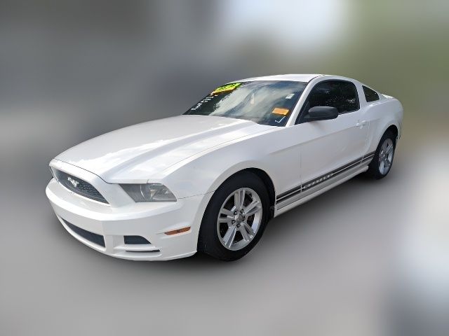 2013 Ford Mustang V6